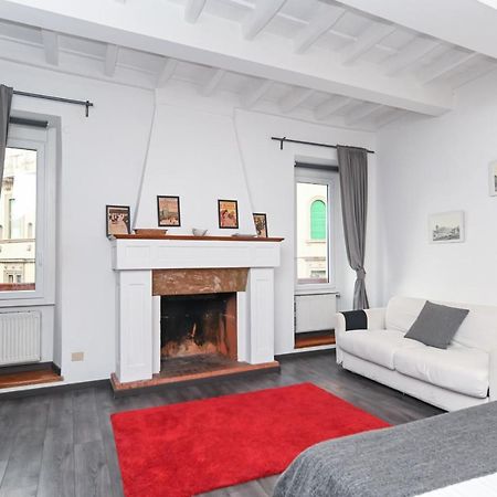 Gorgeous Trastevere Loft On The River Roma Ngoại thất bức ảnh