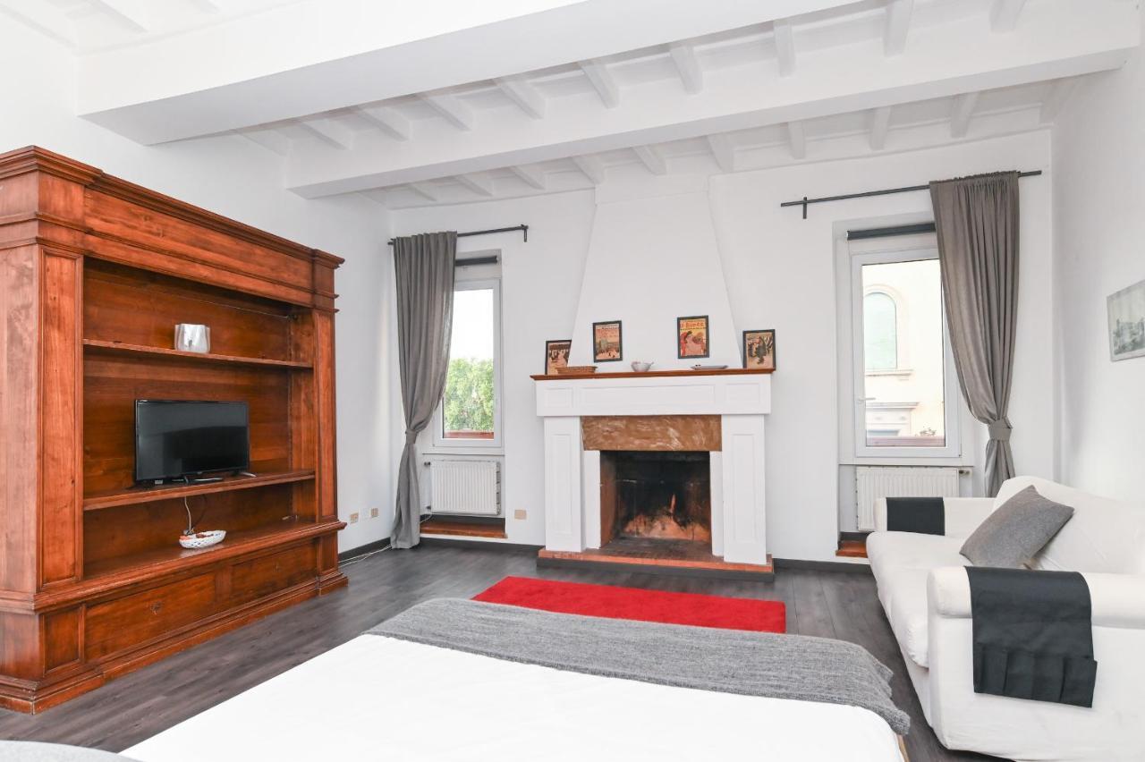 Gorgeous Trastevere Loft On The River Roma Ngoại thất bức ảnh